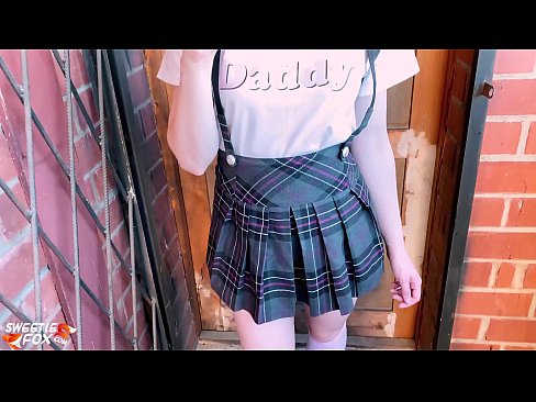 ❤️ Schoolgirl ດູດ dick ຂອງນາງເລິກແລະ fucks ແທນທີ່ຈະຫ້ອງຮຽນ. ️❌ ເພດ ທີ່ lo.sexafinkarasskaz.ru ❌️